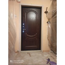Портфолио: Установка входных дверей.